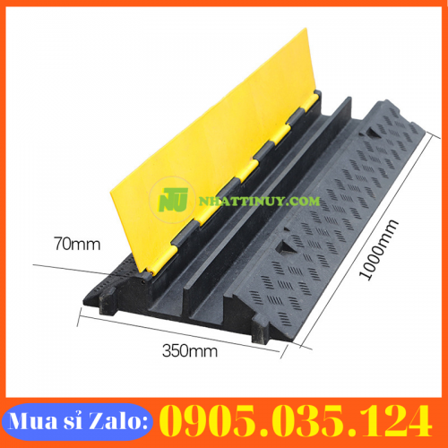 Gờ giảm tốc luồn dây cáp điện qua máng sử dùng ngoài trời