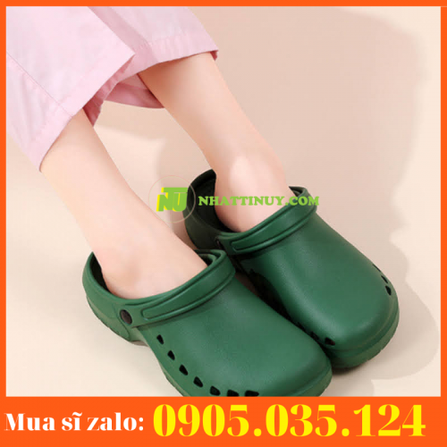 Giày y tá bác sĩ chống trượt