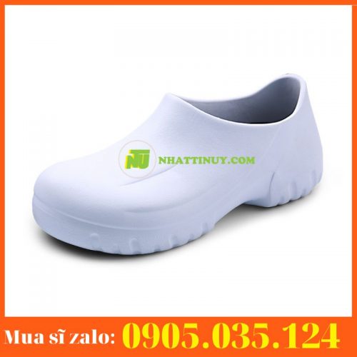 Giày bếp chống trơn trượt - màu trắng, giá rẻ phù hợp cho các đầu bếp khách sạn