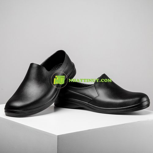 Giày đầu bếp chống trượt WAKO chống mài mòn nhẹ